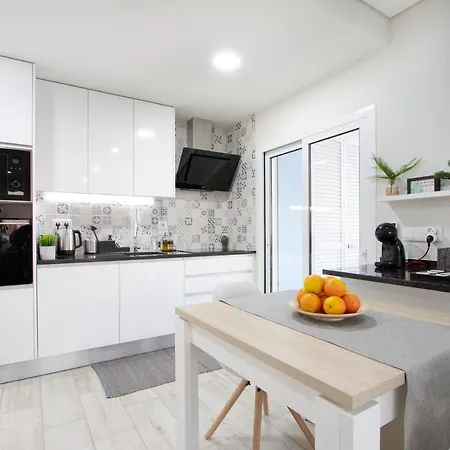 Zen Garden Penthouse ポルティマン